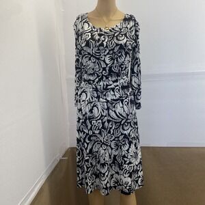Saint Tropez west Women black and‎ white 3/4 sleeve Dress size 8 Stretch Floral